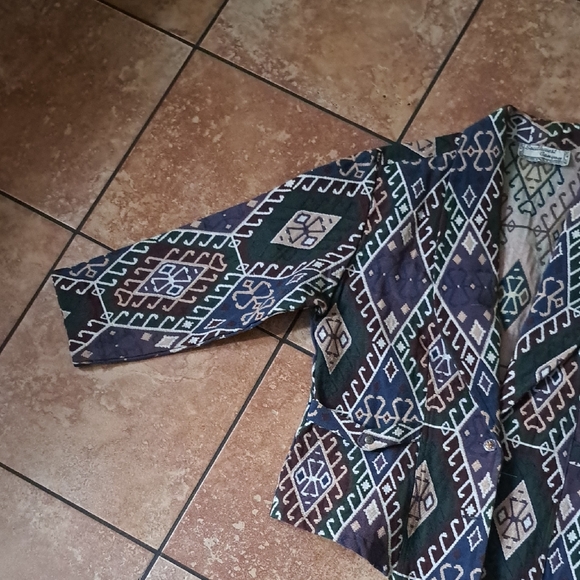 Geometric Patterned Blazer in Blue and Black - Picture 6 of 7